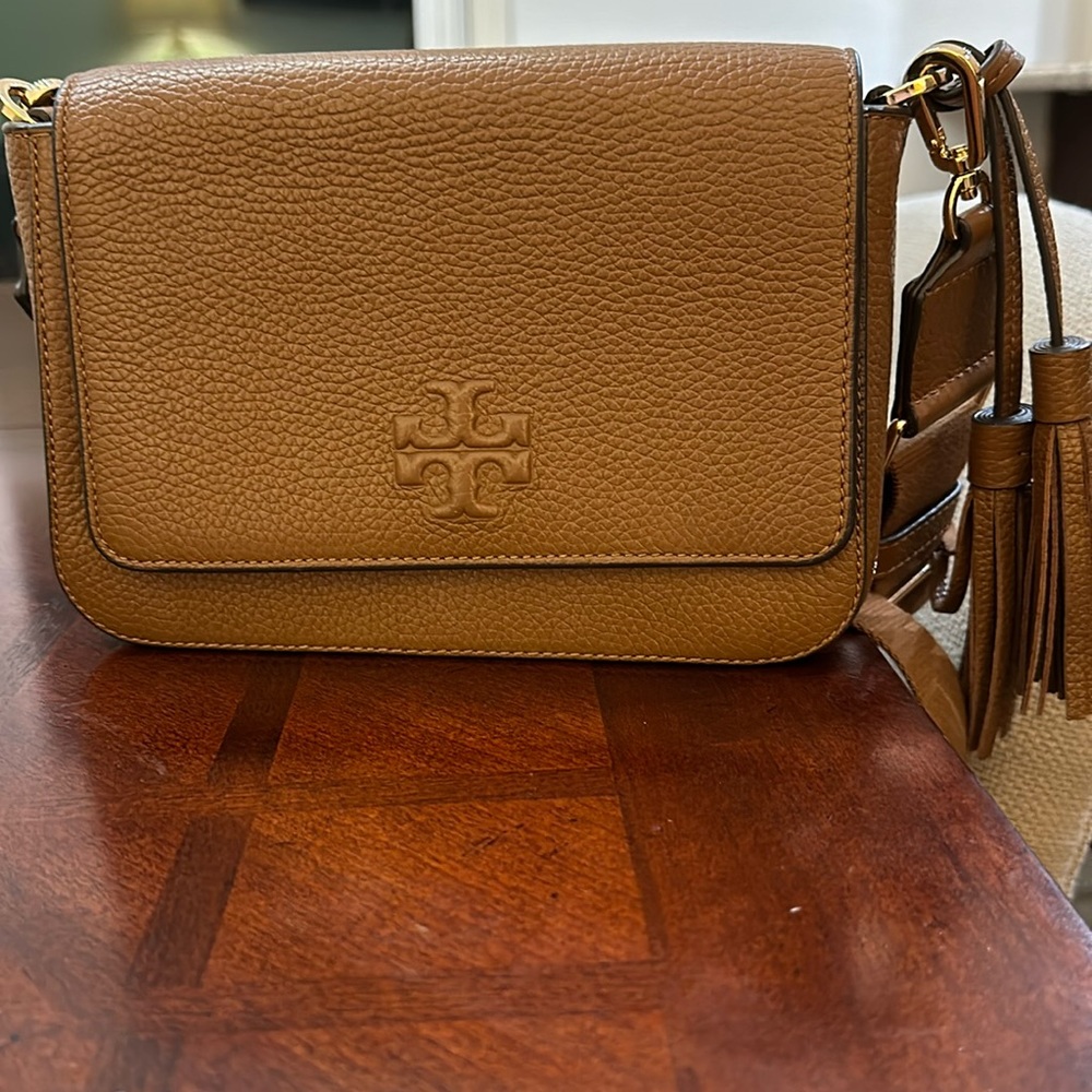 Tory Burch Thea web crossbody❤️